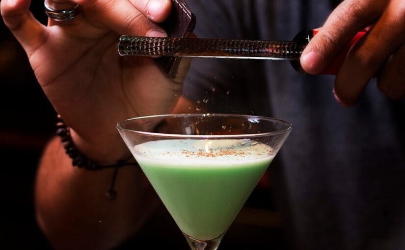 Opdag Verdenen af Gin Drinks: En Guide til Kreative Opskrifter